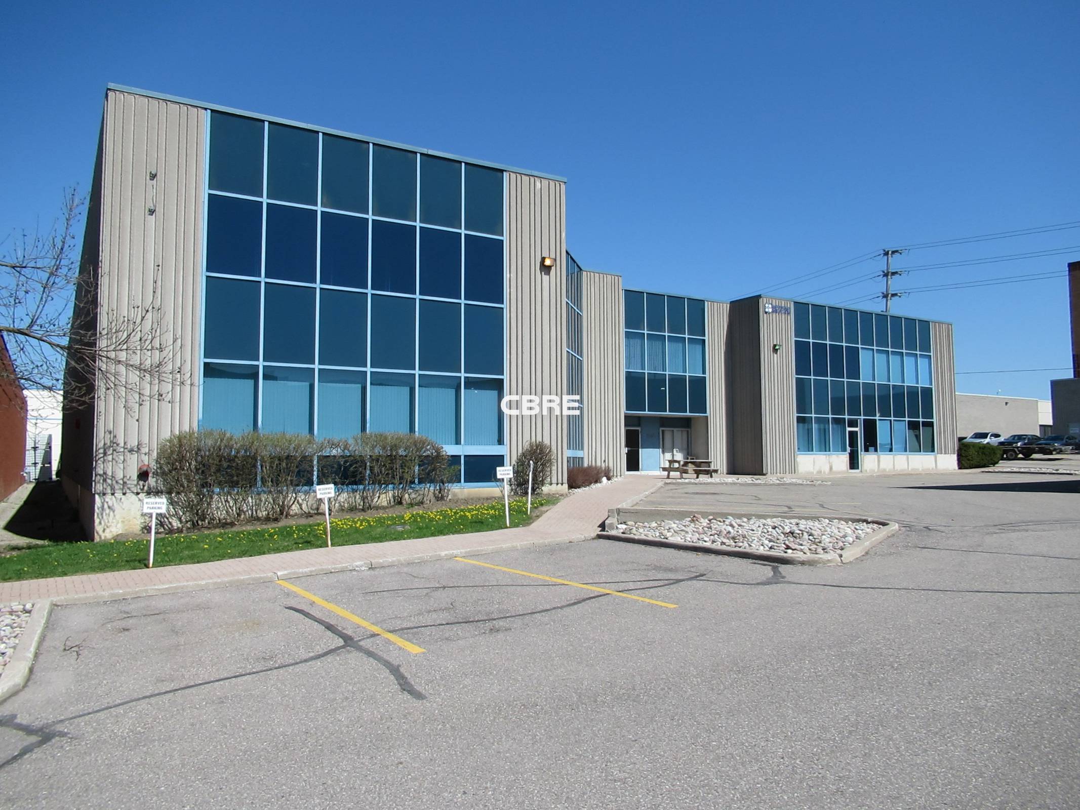 Building7303 East Danbro Crescent, Mississauga, ON Industrial Space