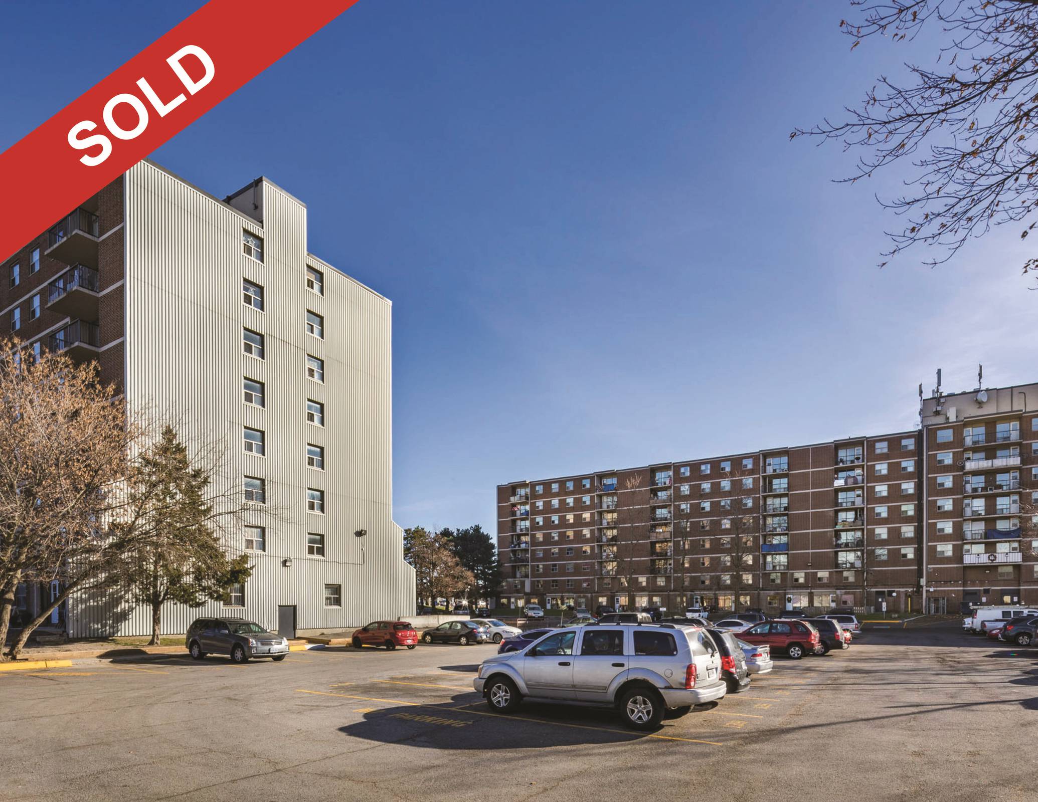 CedarWentworth Apartments1040 Cedar Street, Oshawa, ON Multifamily Home Spacie