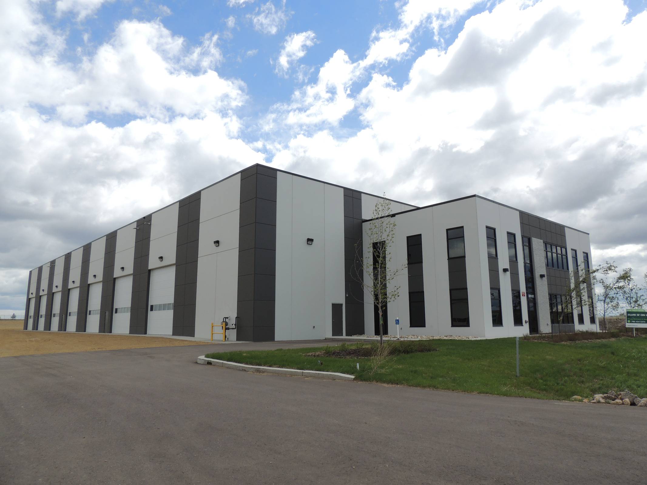 3325 10 Street, Nisku, AB Industrial Space Spacie