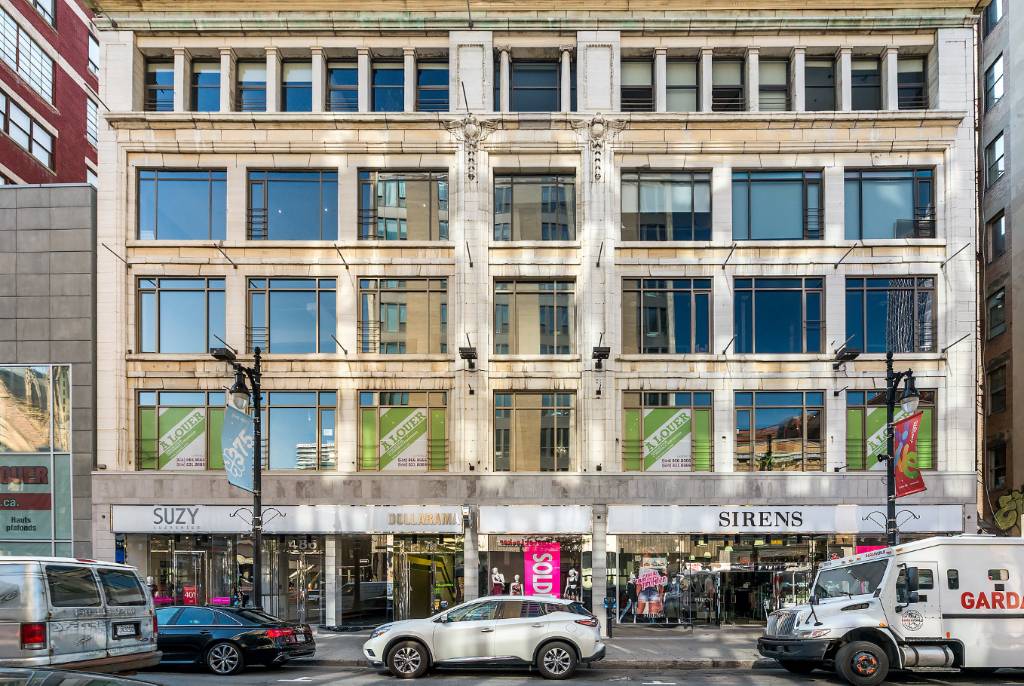 100486 Rue SainteCatherine Ouest, Montréal, Québec Office Space