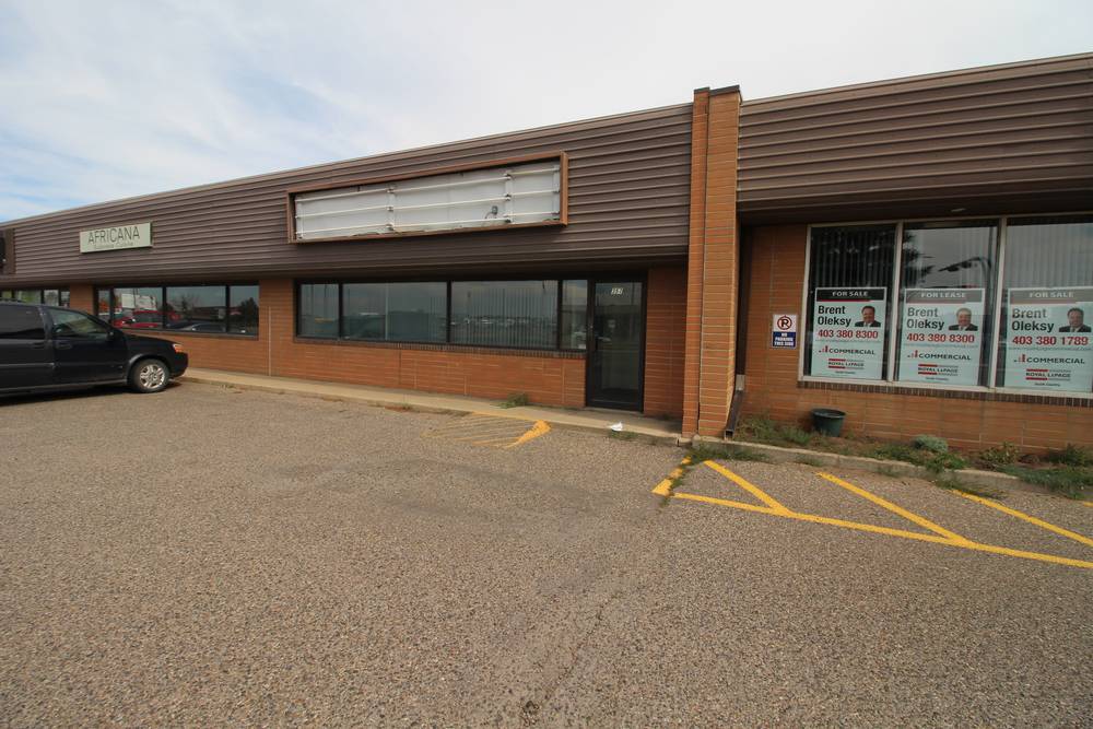 For Lease361 Stafford Drive North, Lethbridge, AB Retail Space Spacie