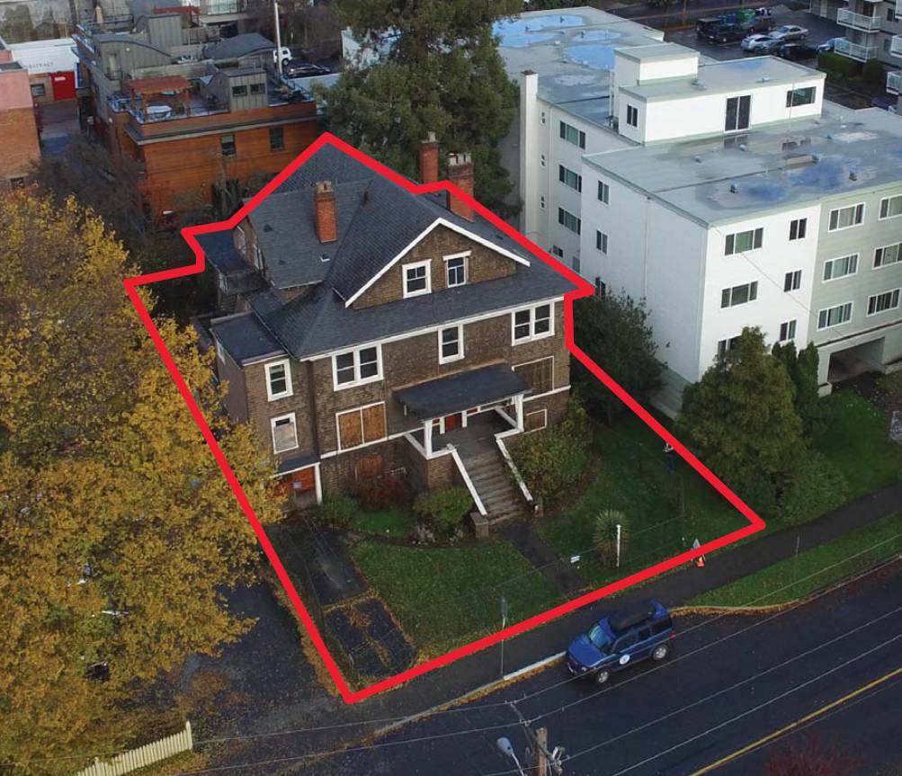 For Sale1114 Rockland Avenue, Victoria, BC Land Spacie