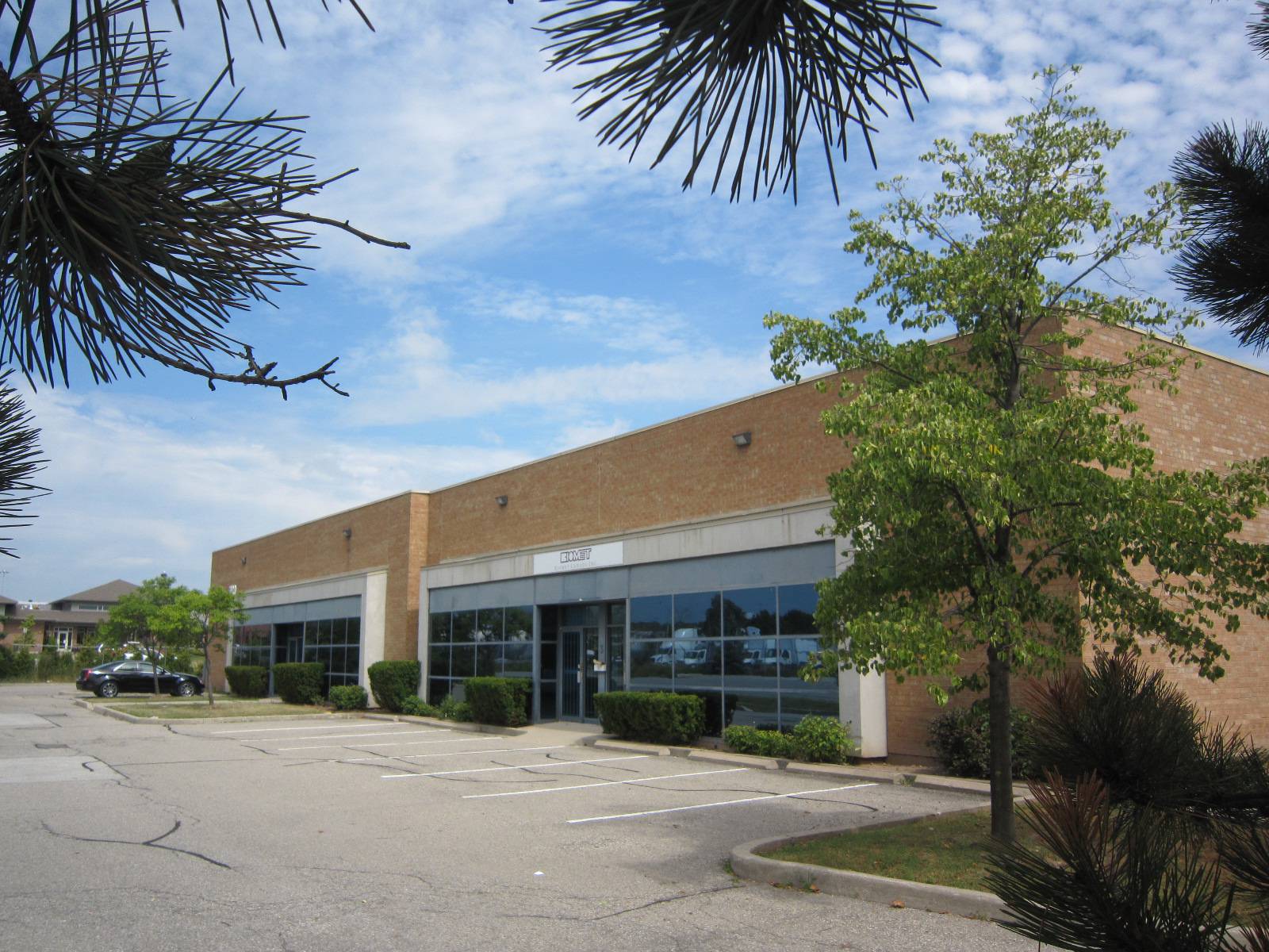 Unit 4790 Redwood Square, Oakville, ON Industrial Space Spacie