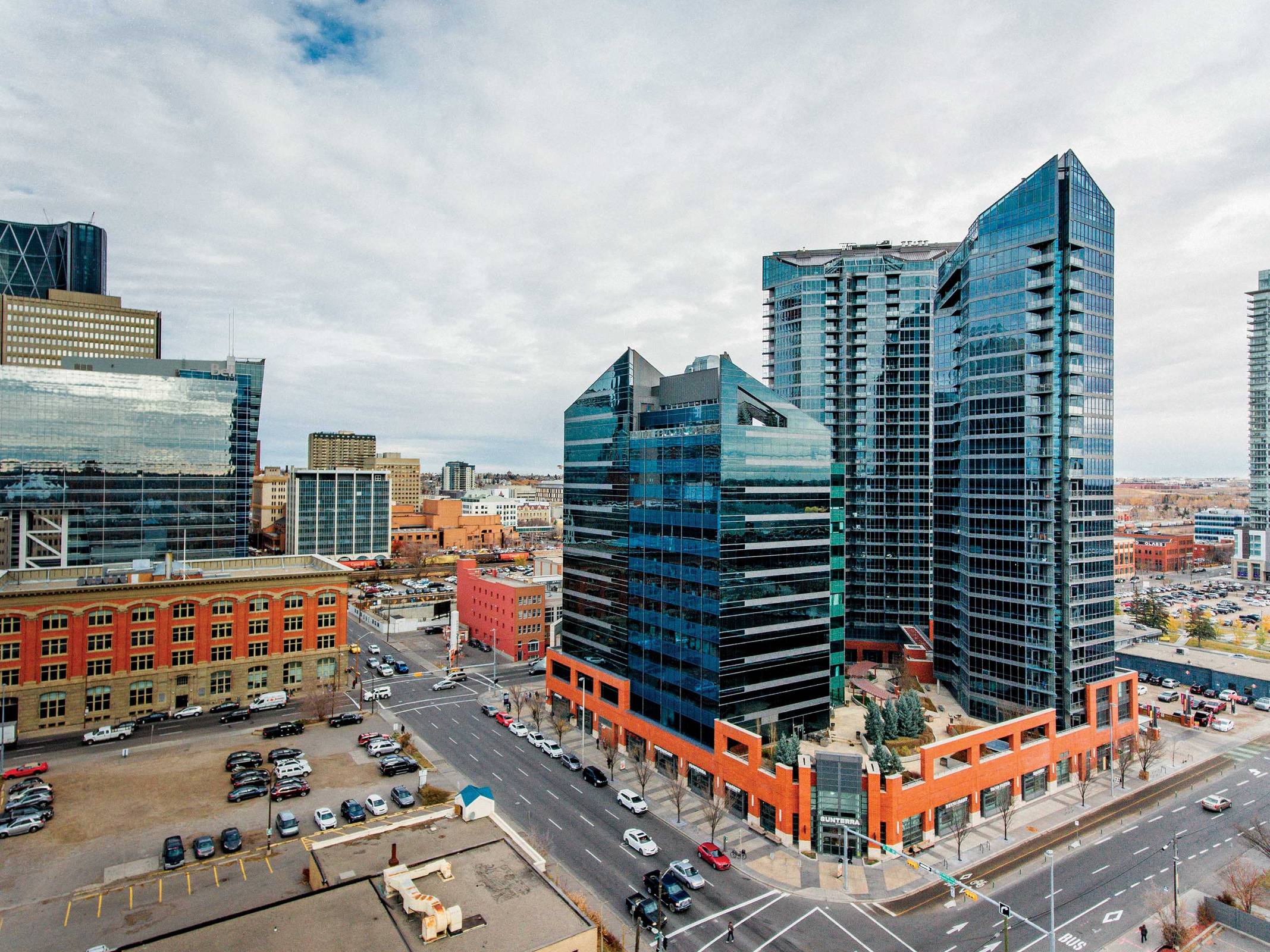 keynote-office-tower-1100-1-street-southeast-calgary-ab-office